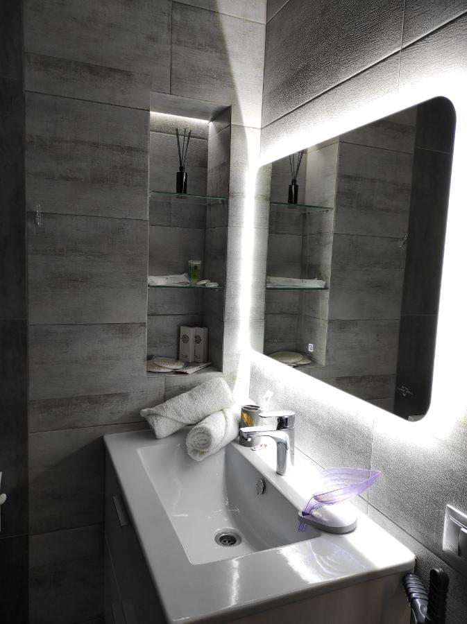 Апартаменты Жк Lotus Terrace Almaty Exteriér fotografie